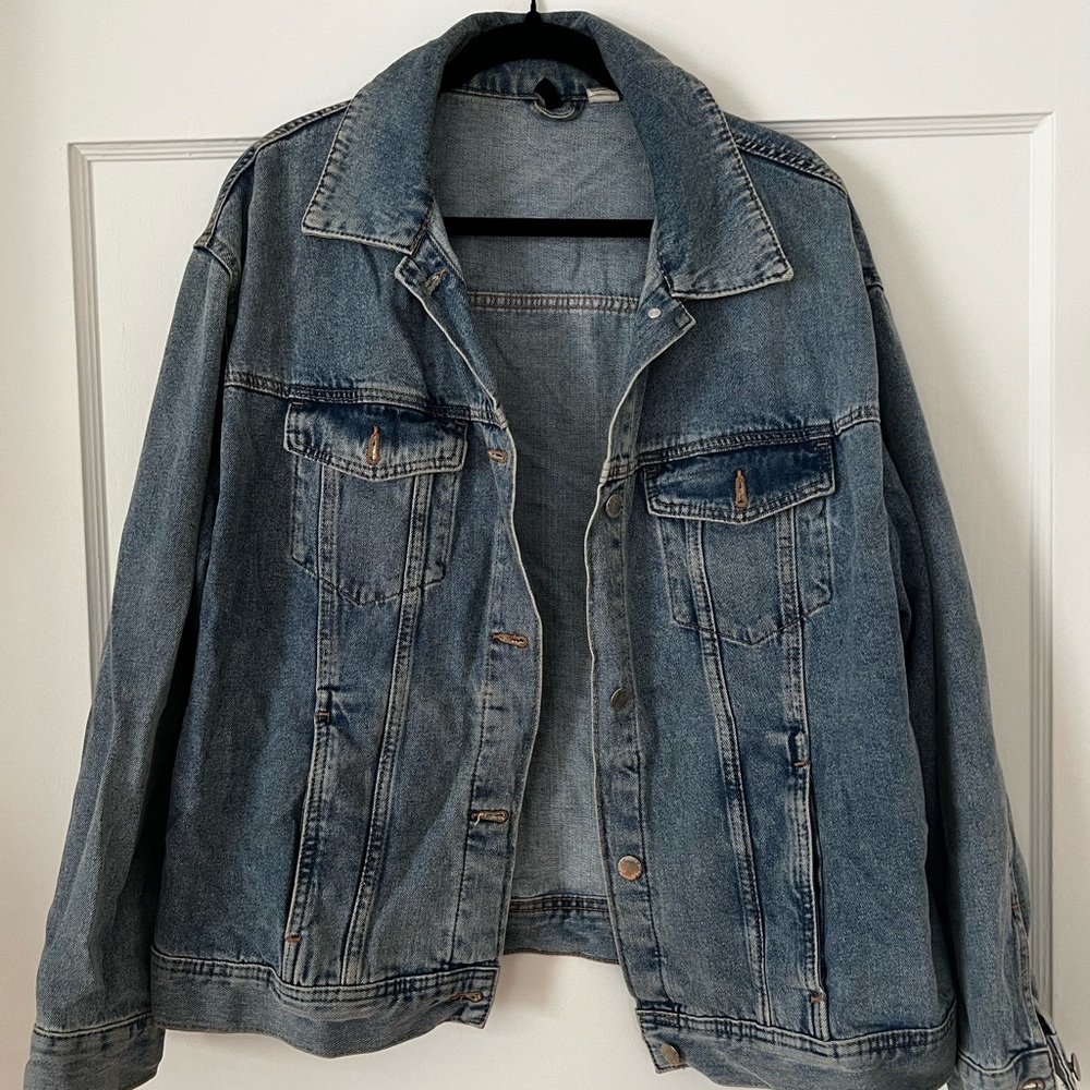 Oversized jean jacket